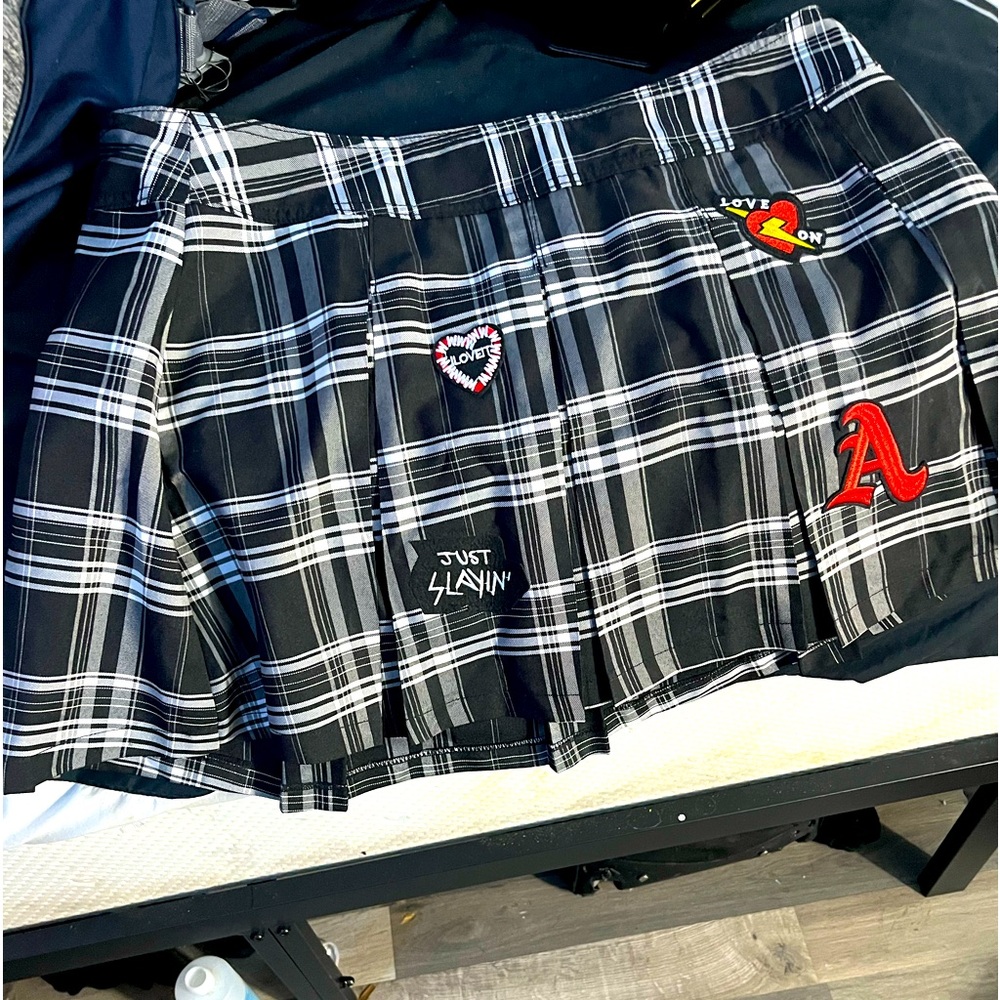 Black and white 3x school girl skirt